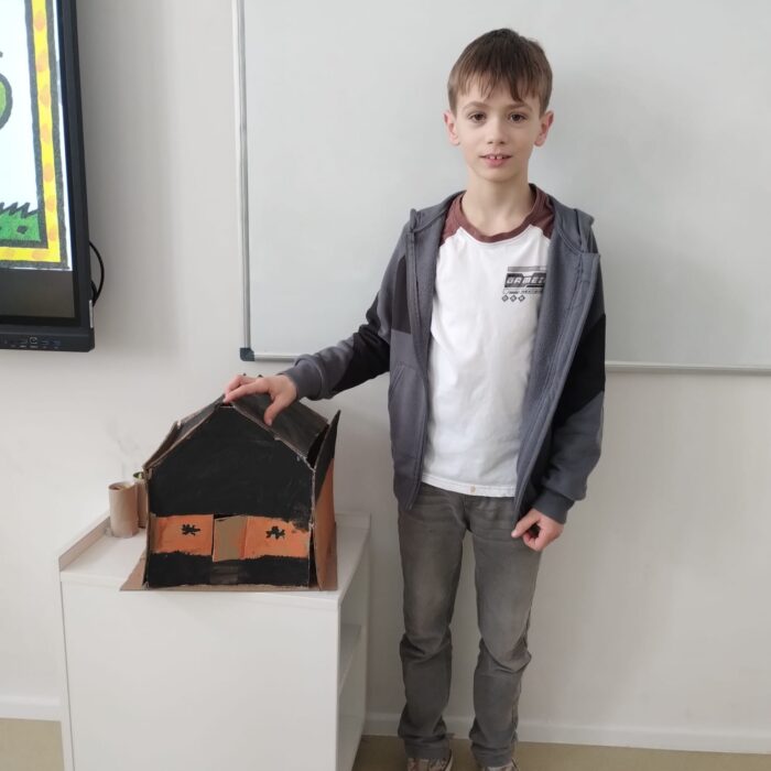 b3dd1447-55c3-490a-bbb8-ffc4d5705b51